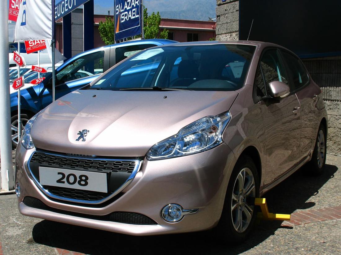 Peugeot 208 de primera generación, habitual en segunda mano