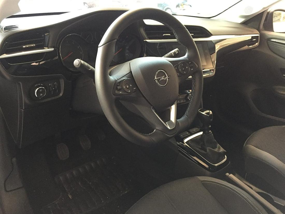Salpicadero del Opel Corsa F