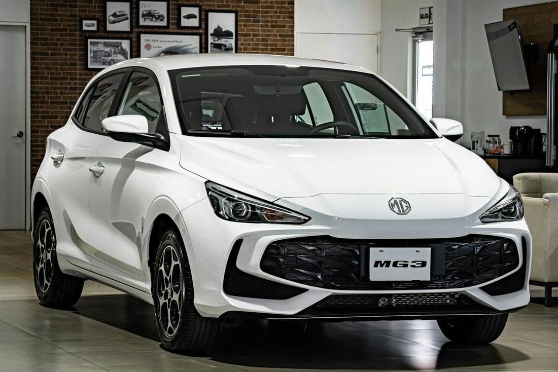 MG3, vista lateral