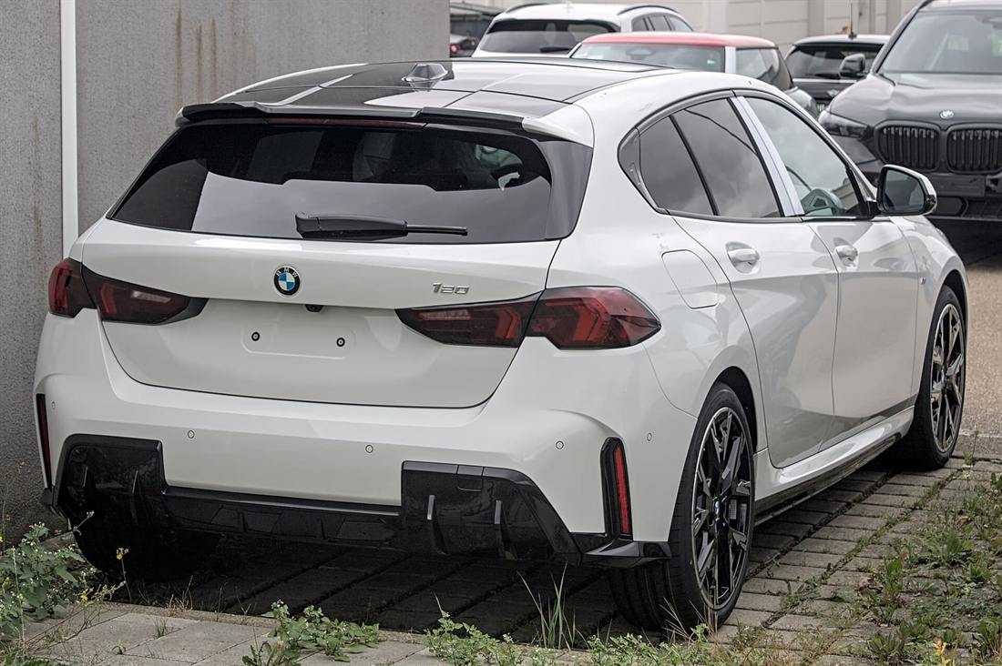 BMW Serie 1 F70 visto desde atrás